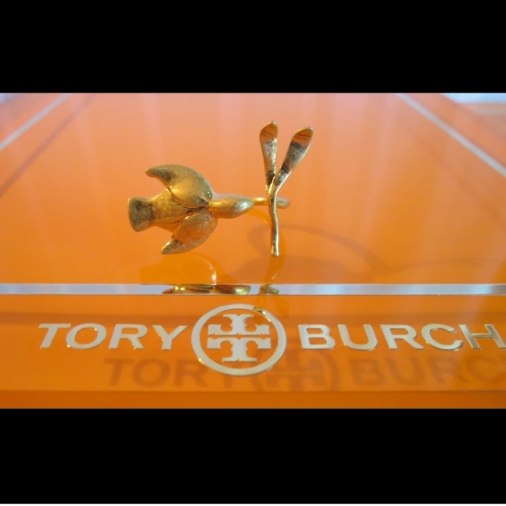 Tory Burch Gold Floral Adjustable Ring